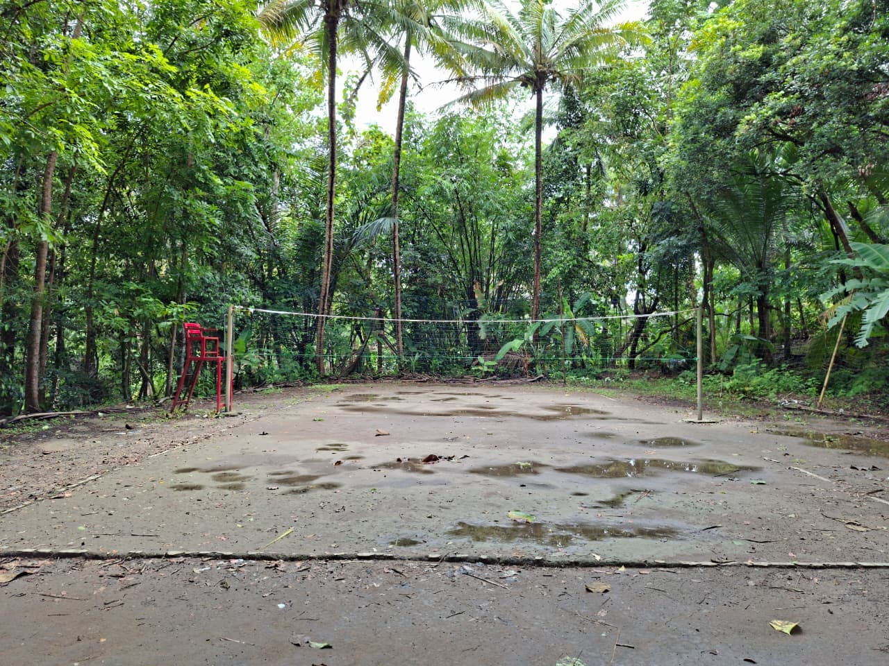 Lapangan Voli Timur Wareng